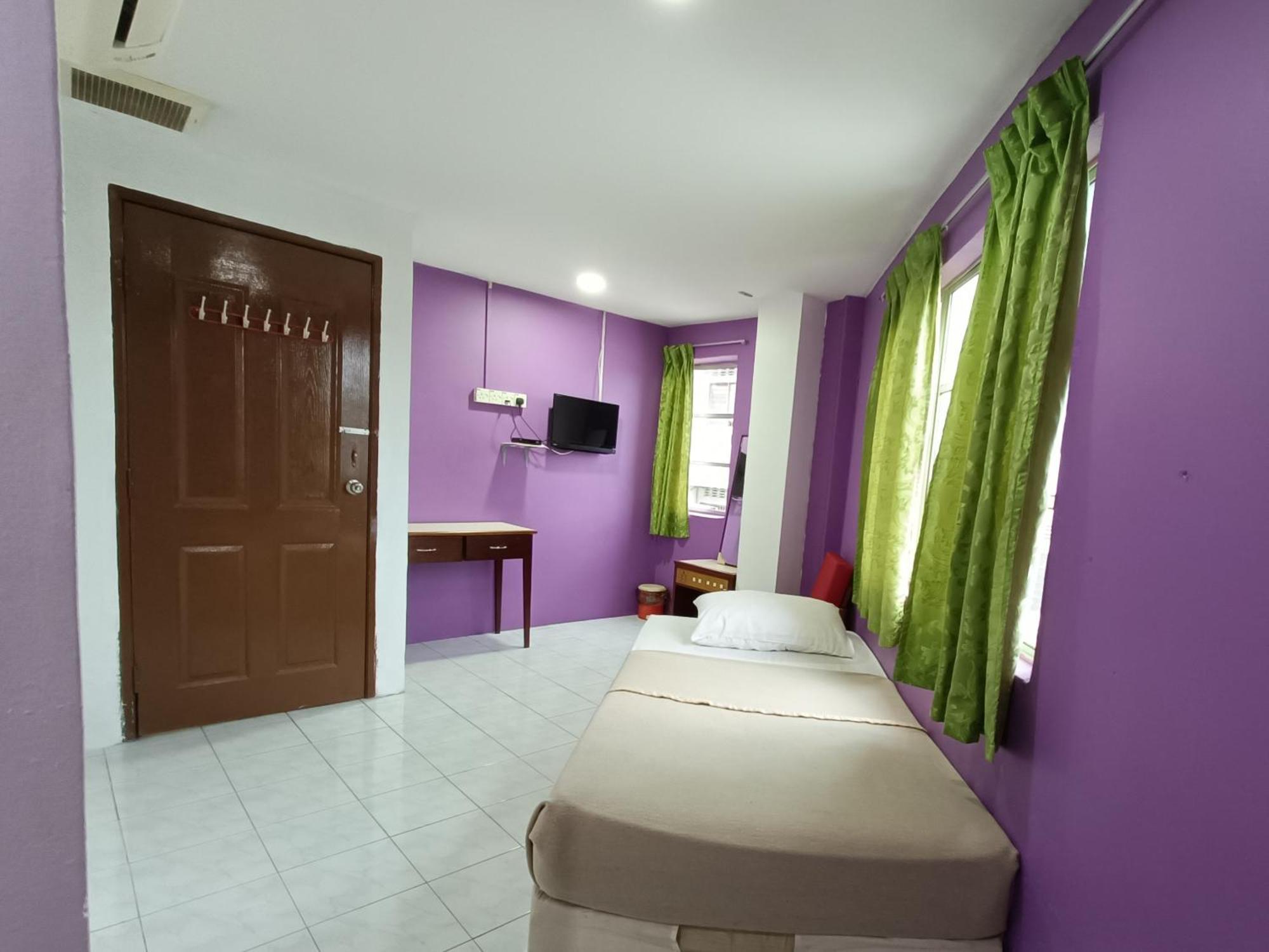 Medan Kidd Love hotel Ipoh